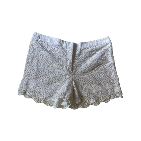 Joe Fresh white lace shorts. - Picture 2 of 2